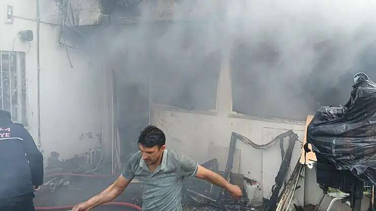 Muğla’da Korkutan Yangın: Bir Can Telef Oldu 4